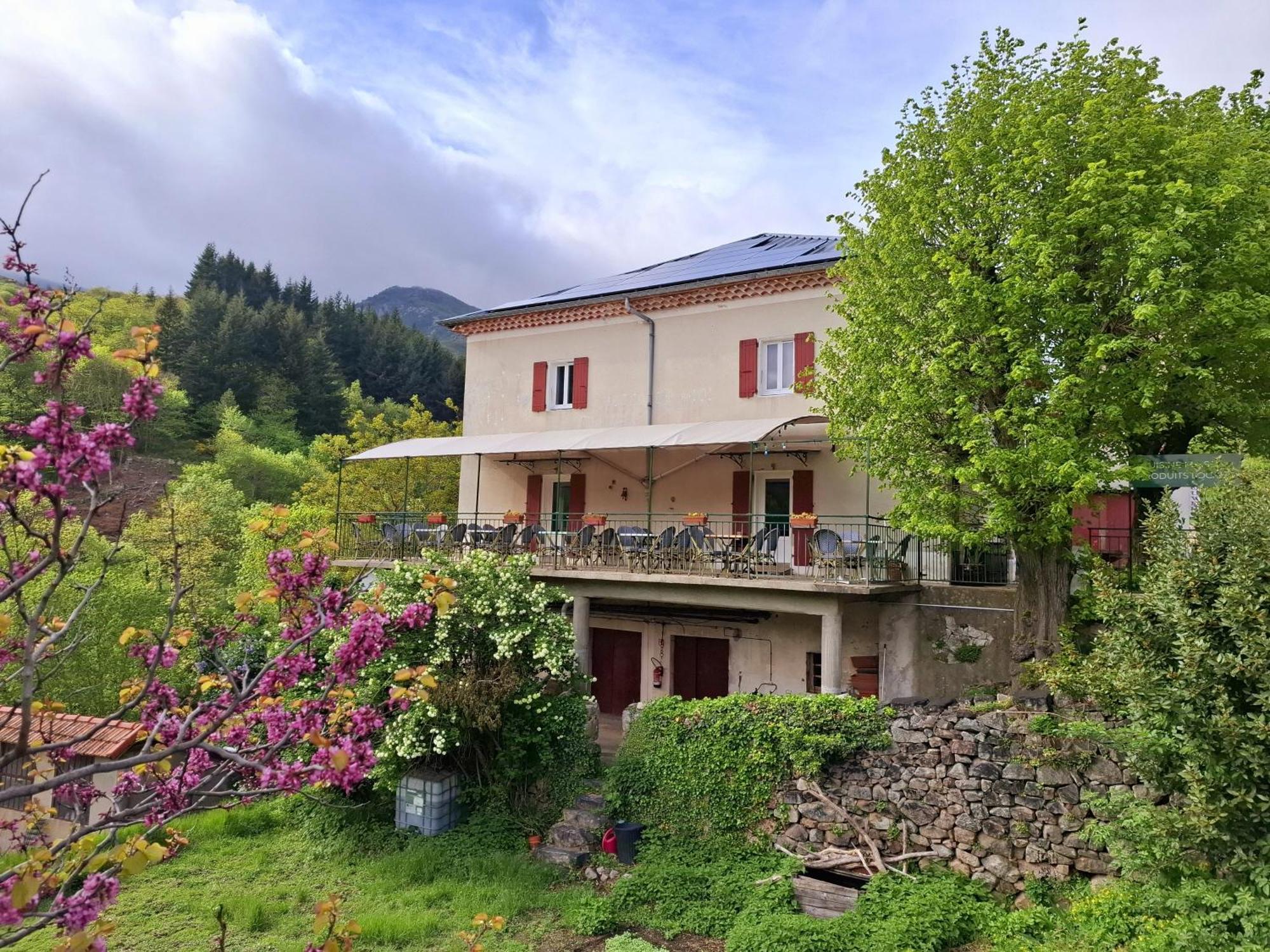 Auberge Arthea Laviolle ภายนอก รูปภาพ